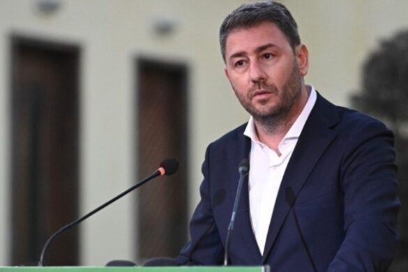 Ανδρουλάκης: «Δώστε Προανακριτική για τους υπουργούς σας – Ψηφίζουμε και Εξεταστική μέχρι το 1821!»