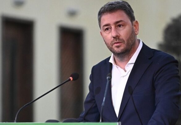 Ανδρουλάκης: «Δώστε Προανακριτική για τους υπουργούς σας – Ψηφίζουμε και Εξεταστική μέχρι το 1821!»