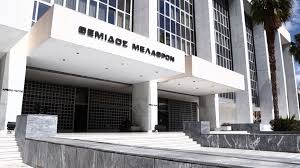 Πώς σε χρόνο ρεκόρ και χωρίς ενδείξεις ενοχής παραπέμπεται η διοίκηση του Ολυμπιακού