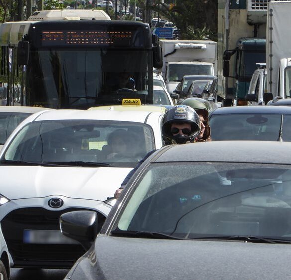 Υποχρεωτική η ασφάλιση για φυσικές καταστροφές από 1η Ιουνίου σε επιχειρήσεις και αυτοκίνητα