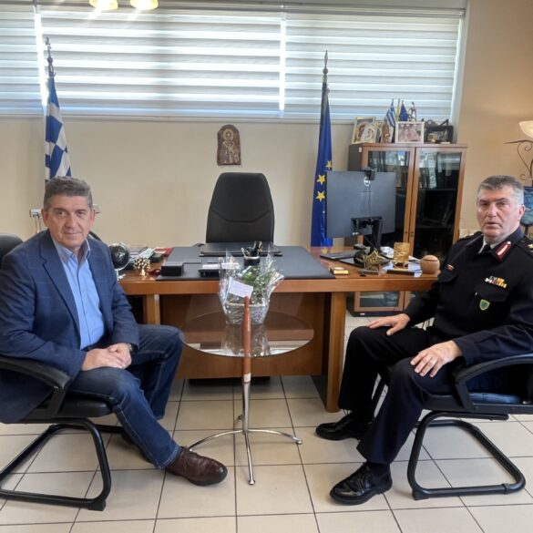 Επίσκεψη Αστυνομικού Διευθυντή Ι. Μπούμη στον Δήμαρχο Δυτικής Αχαΐας