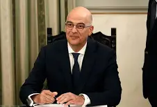 Ο Δένδιας ζητά 25% ελληνική συμμετοχή σε όλα τα εξοπλιστικά