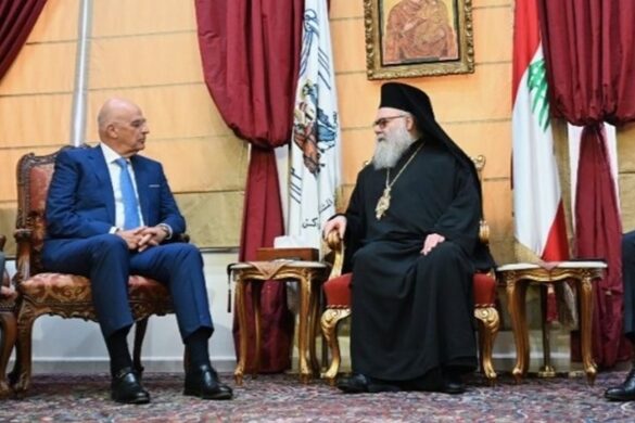 Συνάντηση Ν. Δένδια με Πατριάρχη Αντιοχείας: Στο επίκεντρο η προστασία των χριστιανικών πληθυσμών σε Λίβανο και Συρία