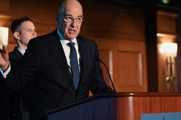 Στην Αυστρία αύριο ο Ν. Δένδιας