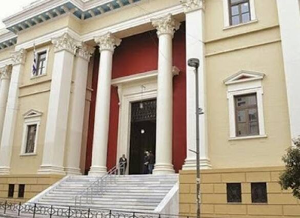 Πάτρα: Σήμερα απολογείται ο «αρχηγός» της σπείρας – Λεία 400.000 ευρώ από 24 διαρρήξεις!