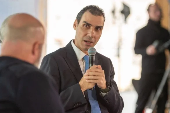 Χτίζοντας το Νέο Εθνικό Σύστημα Υγείας : Μία δέσμευση ζωής