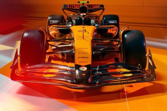 F1 – H McLaren MCL39 στο Σύνταγμα