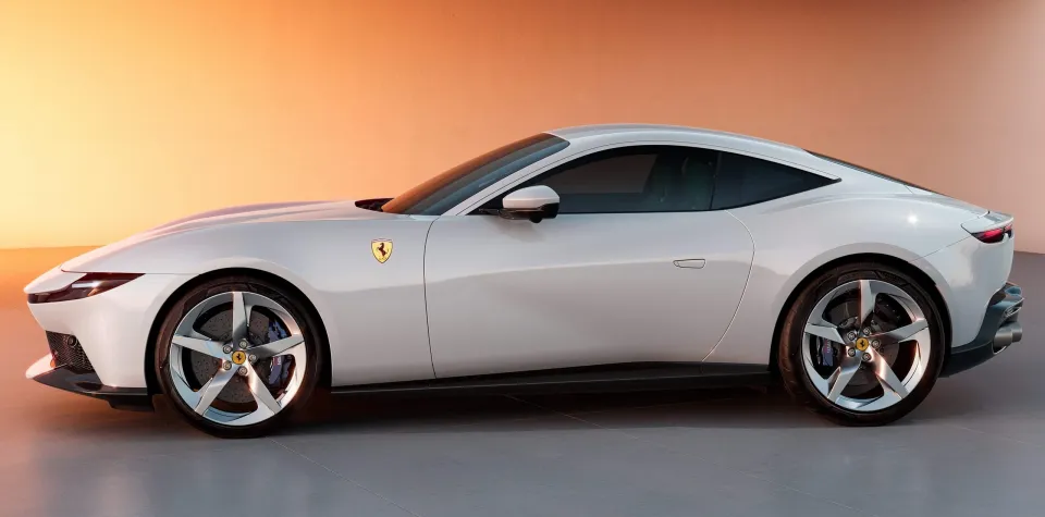 Η Ferrari αποκάλυψε την ολοκαίνουργια Amalfi 2 fineview ferrari 3 1