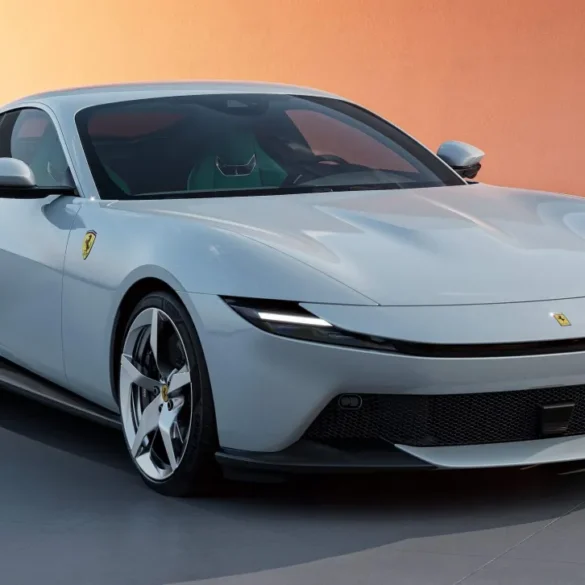 Η Ferrari αποκάλυψε την ολοκαίνουργια Amalfi