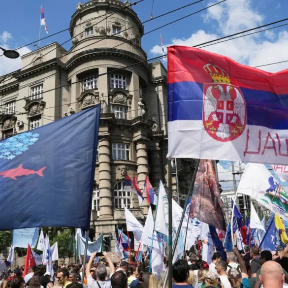 Διαλύθηκαν τα μπλόκα στους δρόμους της Σερβίας – Τι ανακοίνωσαν οι φοιτητές