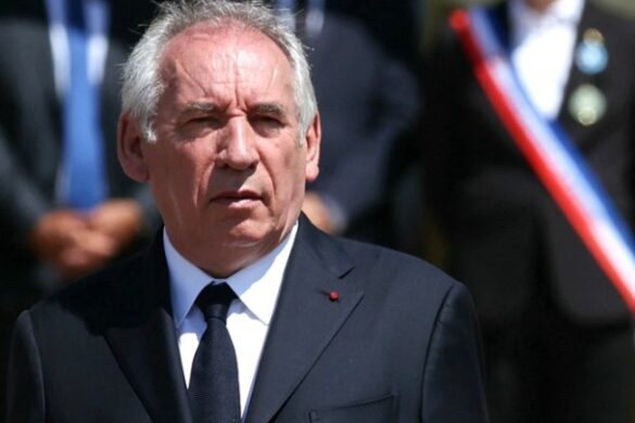 Ο πρωθυπουργός της Γαλλίας επέζησε της νέας πρότασης μομφής