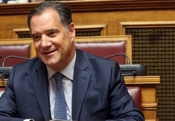 «Και Α και Ου και ΔΑΠ-ΝΔΦΚ» από τον Άδωνι Γεωργιάδη στα Γιάννενα – ΒΙΝΤΕΟ