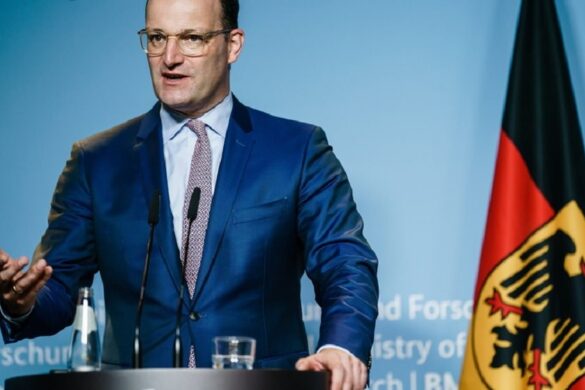 Γερμανία : Αντιδράσεις για τις δηλώσεις του Γενς Σπαν (CDU) υπέρ της “κανονικοποίησης” της AfD στην Bundestag