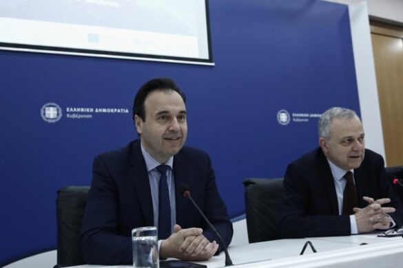 “Εργοστάσιο Τεχνητής Νοημοσύνης” στην Ελλάδα: “Κάτι μεγάλο ξεκινά” διεμήνυσε ο Δ. Παπαστεργίου