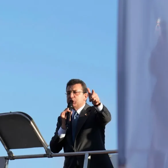 Τρεις ώρες κατέθετε ο Ιμάμογλου – Αρνείται τις σε βάρος του κατηγορίες