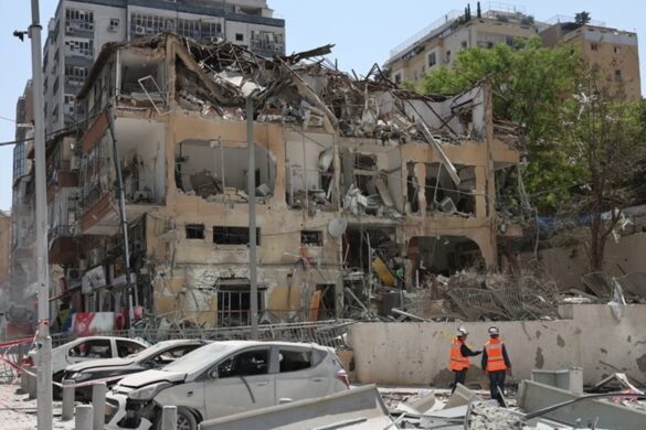 Το Ιράν προκάλεσε ζημιές ύψους $3 δισ. με τα πυραυλικά πλήγματα στο Ισραήλ