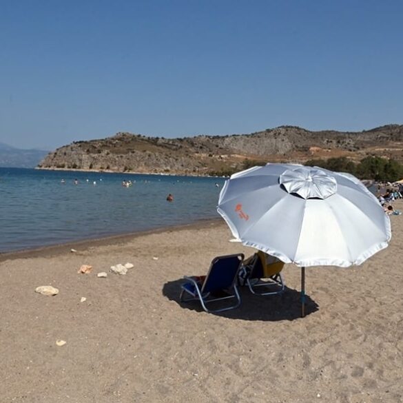 Καιρός: Υποχωρούν τα μελτέμια από σήμερα το μεσημέρι