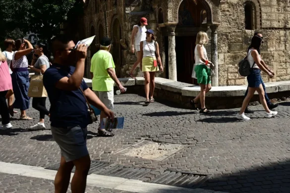 Υπουργείο Υγείας: Εγκύκλιος για λήψη μέτρων και συστάσεις λόγω καύσωνα σε πολίτες και υπηρεσίες