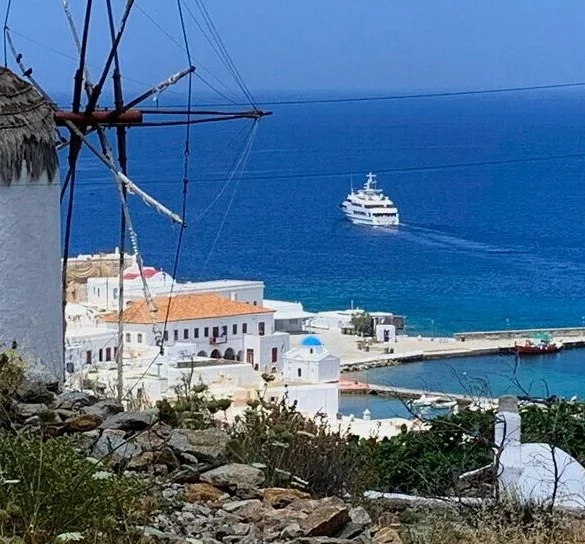 TUI: Ελλάδα και Ισπανία οι πλέον ευνοημένοι προορισμοί στις κρατήσεις «της τελευταίας στιγμής»