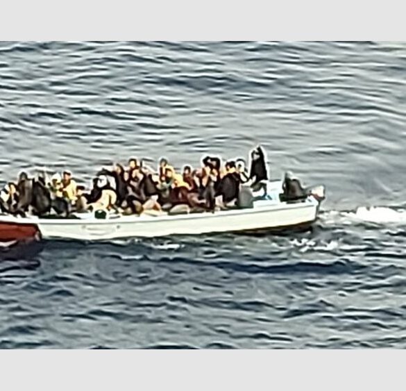 Διάσωση 41 αλλοδαπών νοτίως των Καλών Λιμένων στην Κρήτη