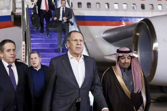 Λαβρόφ : Δεν είναι εύκολο να συμφωνήσουμε με τις ΗΠΑ σε ένα deal για την Ουκρανία