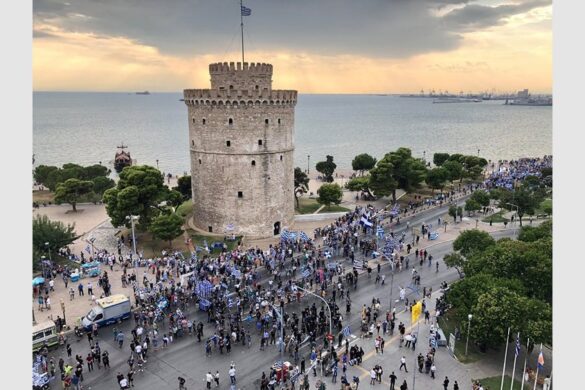 Θεσσαλονίκη : Άγνωστοι βανδάλισαν τον Λευκό Πύργο