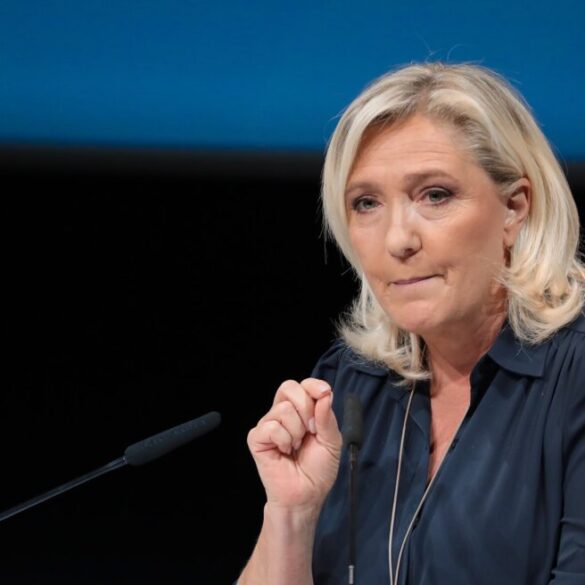 Κρίσιμη καμπή για τη Μαρίν Λεπέν : Απειλείται με στέρηση εκλογικού δικαιώματος και φυλάκιση