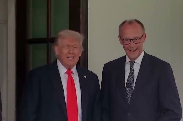 Μερτς: Θετική εξέλιξη η κίνηση Τραμπ για εκεχειρία – Έκκληση για τήρησή της από Ισραήλ και Ιράν