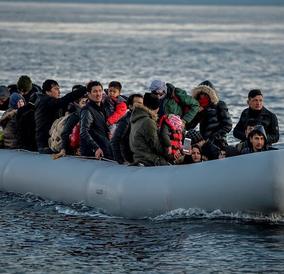 Τον Ιούνιο σε ισχύ το Ευρωπαϊκό Σύμφωνο για μεταναστευτικό: Screening, fast-track, ψηφιακή επιτήρηση