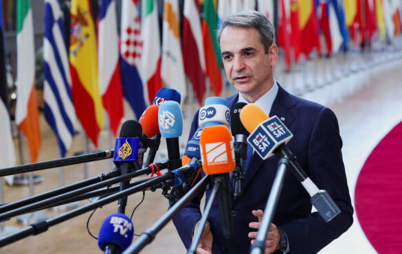 Σύνοδος Κορυφής: Στην ενεργοποίηση της ρήτρας διαφυγής το συντομότερο, ελπίζει ο Μητσοτάκης