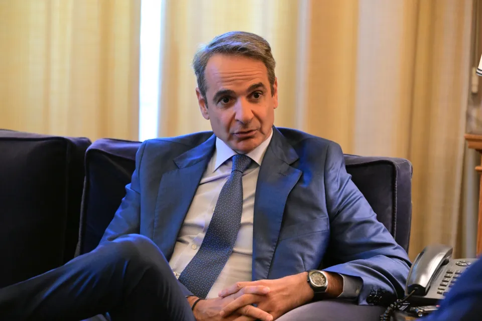 fineview mitsotakis 14