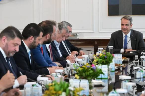 Συνάντηση Μητσοτάκη με τους 13 περιφερειάρχες της χώρας: Στο επίκεντρο η υλοποίηση προγραμμάτων ΕΣΠΑ