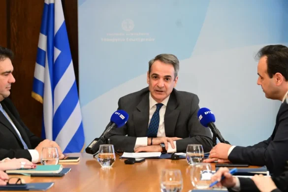 Mητσοτάκης : Επιτάχυνση στις προσλήψεις και στην αξιολόγηση του Δημοσίου από τους πολίτες