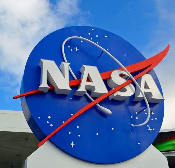 «Η δεύτερη κούρσα του διαστήματος»: Η NASA φέρνει πυρηνική ενέργεια στη Σελήνη
