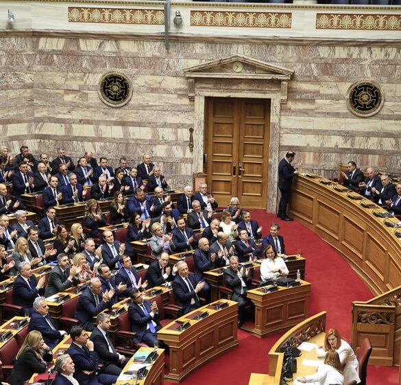 Σύγκρουση 48 ωρών κυβέρνησης-αντιπολίτευσης στη Βουλή για τον ΟΠΕΚΕΠΕ
