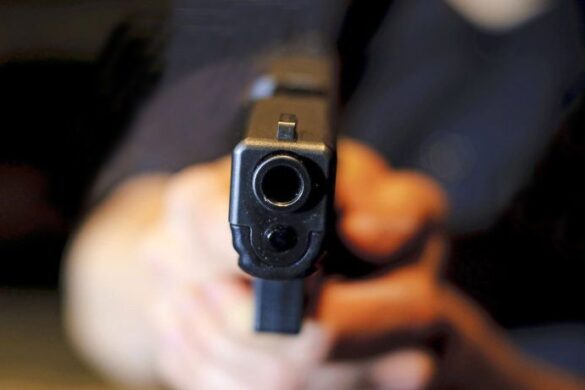 Πάτρα: 30χρονος πιστολέρο συλλαμβάνεται συνέχεια και παραμένει διαρκώς ελεύθερος