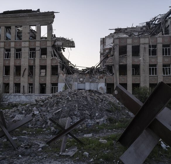 Ρωσική επίθεση σε στρατόπεδο εκπαίδευσης στην Ουκρανία: Τουλάχιστον 3 στρατιωτικοί νεκροί και 18 τραυματίες