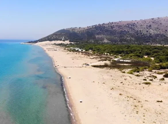Πάτρα : Αναβλήθηκε η δίκη για την Παραλία της Καλόγριας