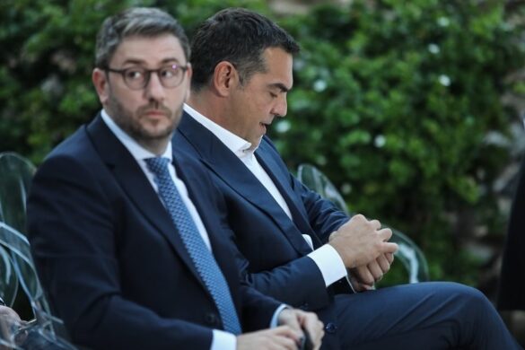 Γιατί η επιστροφή Τσίπρα ανησυχεί το ΠΑΣΟΚ