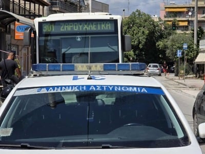 Πάτρα: Λεωφορείο γεμάτο με κόσμο συγκρούστηκε με φορτηγό