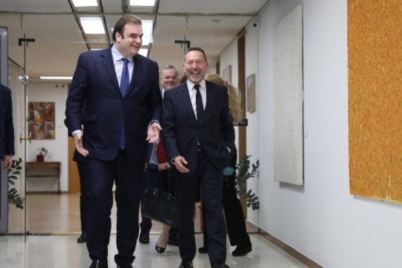 Κυρ. Πιερρακάκης: H ανάπτυξη που έχουμε πετύχει πρέπει να καταστεί βιώσιμη