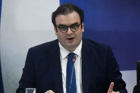 Πιερρακάκης: Όσο μειώνεται η φοροδιαφυγή, τόσο θα μειώνονται και οι φόροι