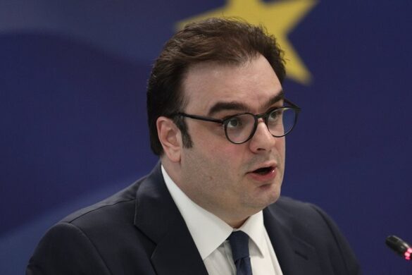 Κ. Πιερρακάκης: Η Ελλάδα αποπληρώνει πρόωρα 6,9 δισ. ευρώ χρέους