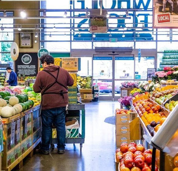 Eurostat: Στο 4,6% «εκτινάχθηκε» ο πληθωρισμός στην Ελλάδα τον Απρίλιο – Στο 3% στην Ευρωζώνη