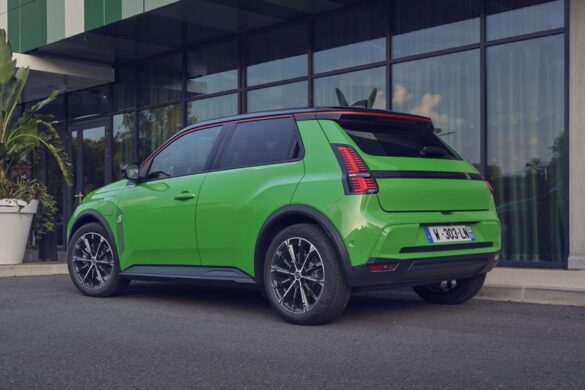 Renault 5 E-Tech Electric: Αυτές είναι οι τιμές του στην Ελλάδα