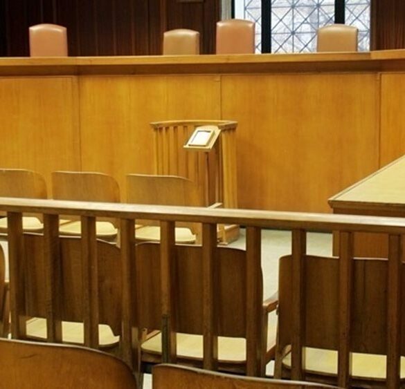 Υπόθεση διαφθοράς στην Πολεοδομία Ρόδου: Αρνήθηκαν οι 7 κατηγορούμενοι όσα τους καταλογίζονται
