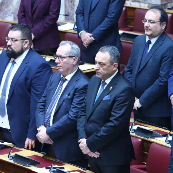 Αθώοι κηρύχθηκαν Κασιδιάρης και “Σπαρτιάτες” για εξαπάτηση του εκλογικού σώματος