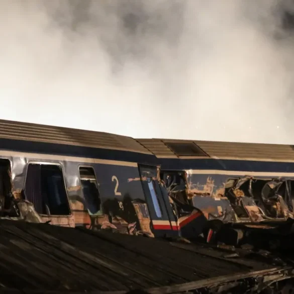 Νέο ηχητικό για τα Τέμπη : «Δεν ξέρω πώς έβαλε το τρένο σε μονή γραμμή – Τώρα μπήκαμε σε μεγάλο ζόρι»
