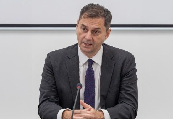 Χ. Θεοχάρης : «Όχι» σε τρίτη θητεία για τον επικεφαλής του Παγκόσμιου Οργανισμού Τουρισμού 