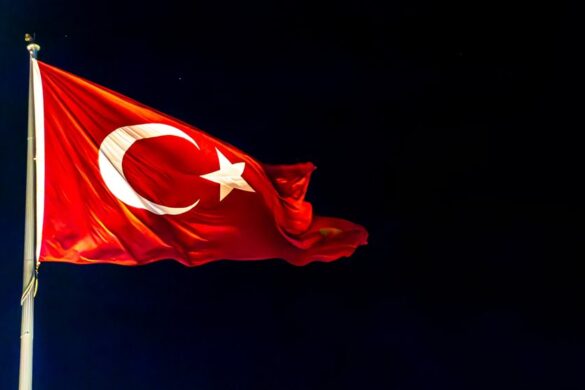 Τουρκία: Συνελήφθη ο τέως δήμαρχος Σμύρνης για διαφθορά